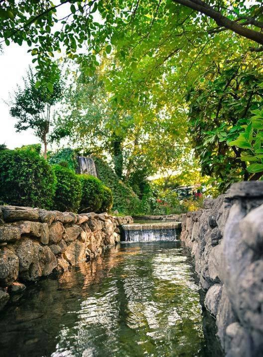 Konak Nestor Bungalows Skopje Bagian luar foto